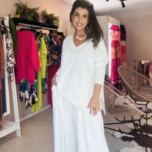 CONJUNTO PANTALONA E BLUSA AMPLA